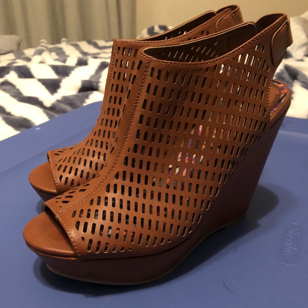 Wedges/booties